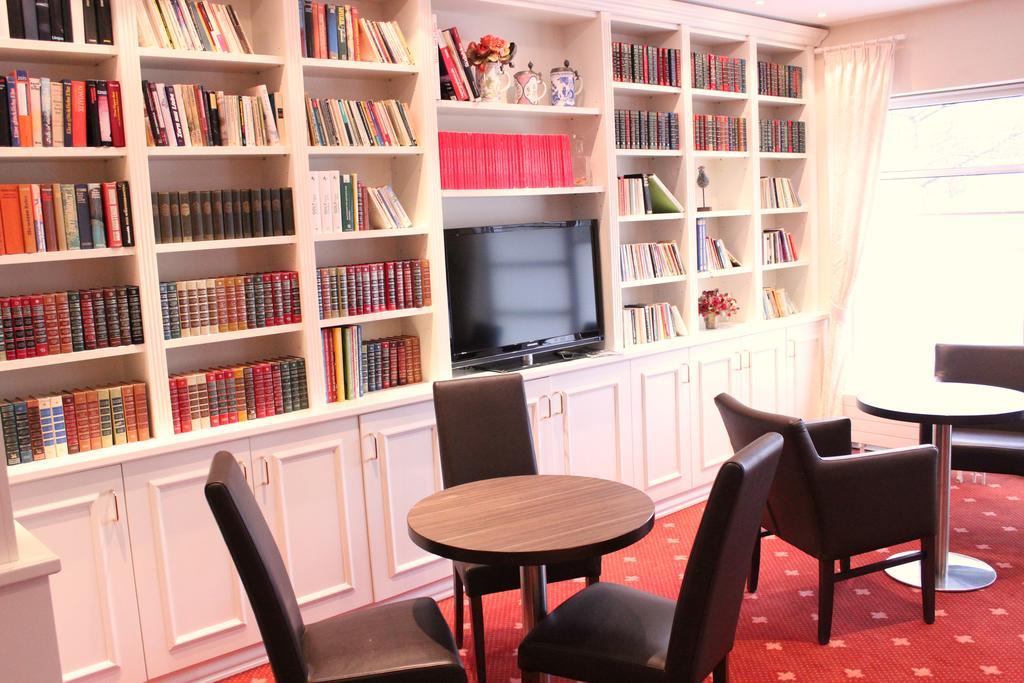 Hotel Villa Gropius ทิมเมนดอร์เฟอร์ ชตรันด์ ภายนอก รูปภาพ